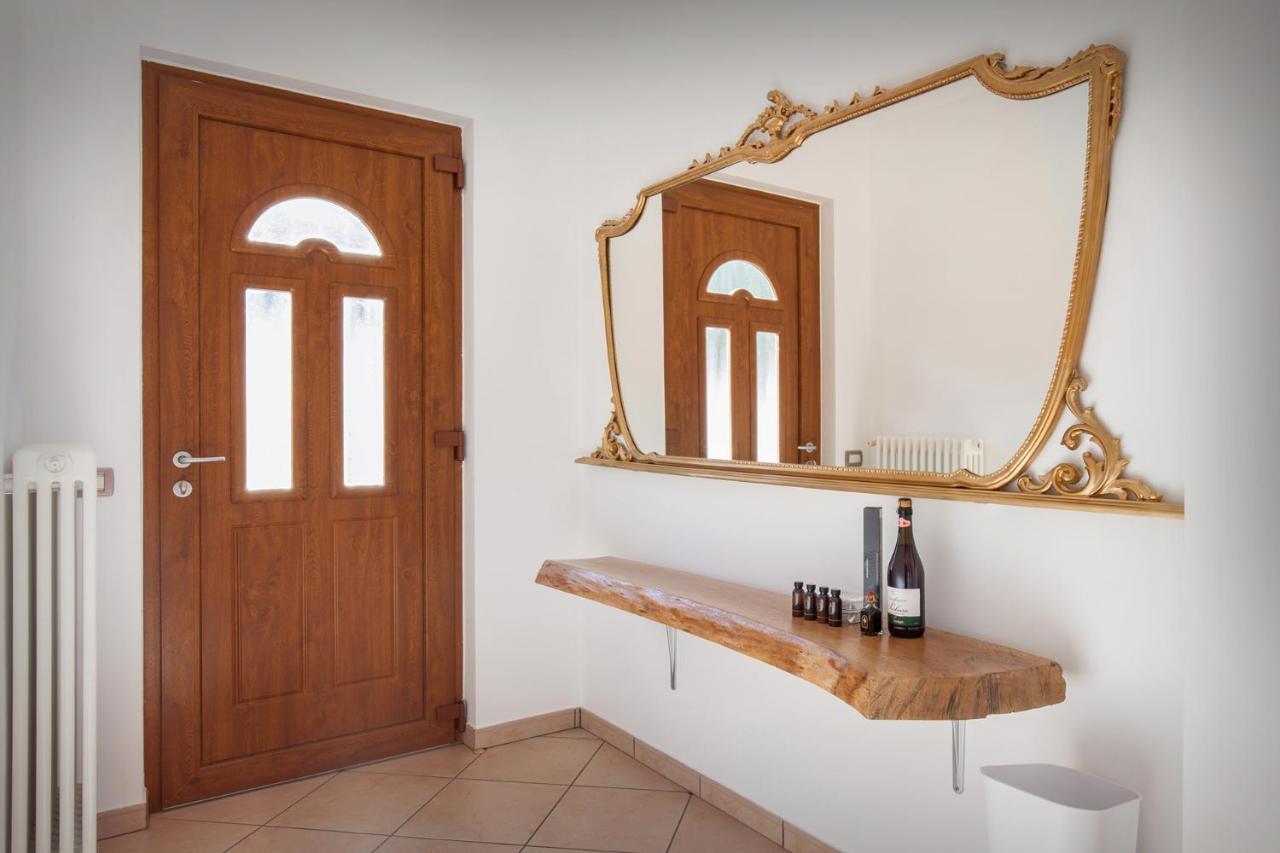 Villa Mimosa-Con Piscina E Vista Lago Brenzone sul Garda Kültér fotó