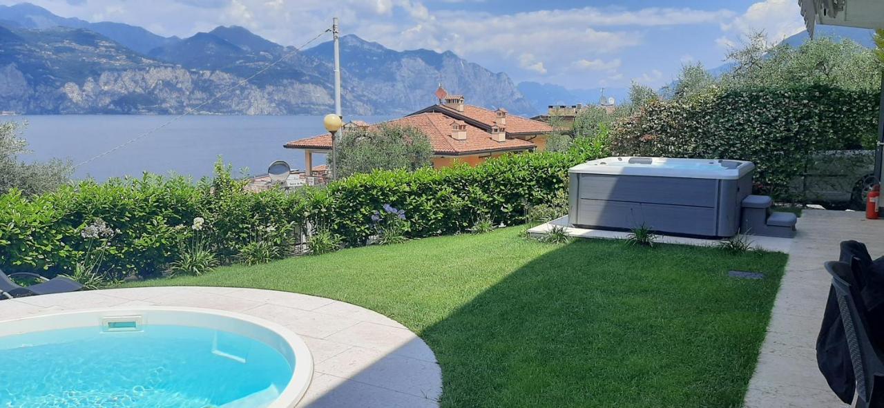 Villa Mimosa-Con Piscina E Vista Lago Brenzone sul Garda Kültér fotó