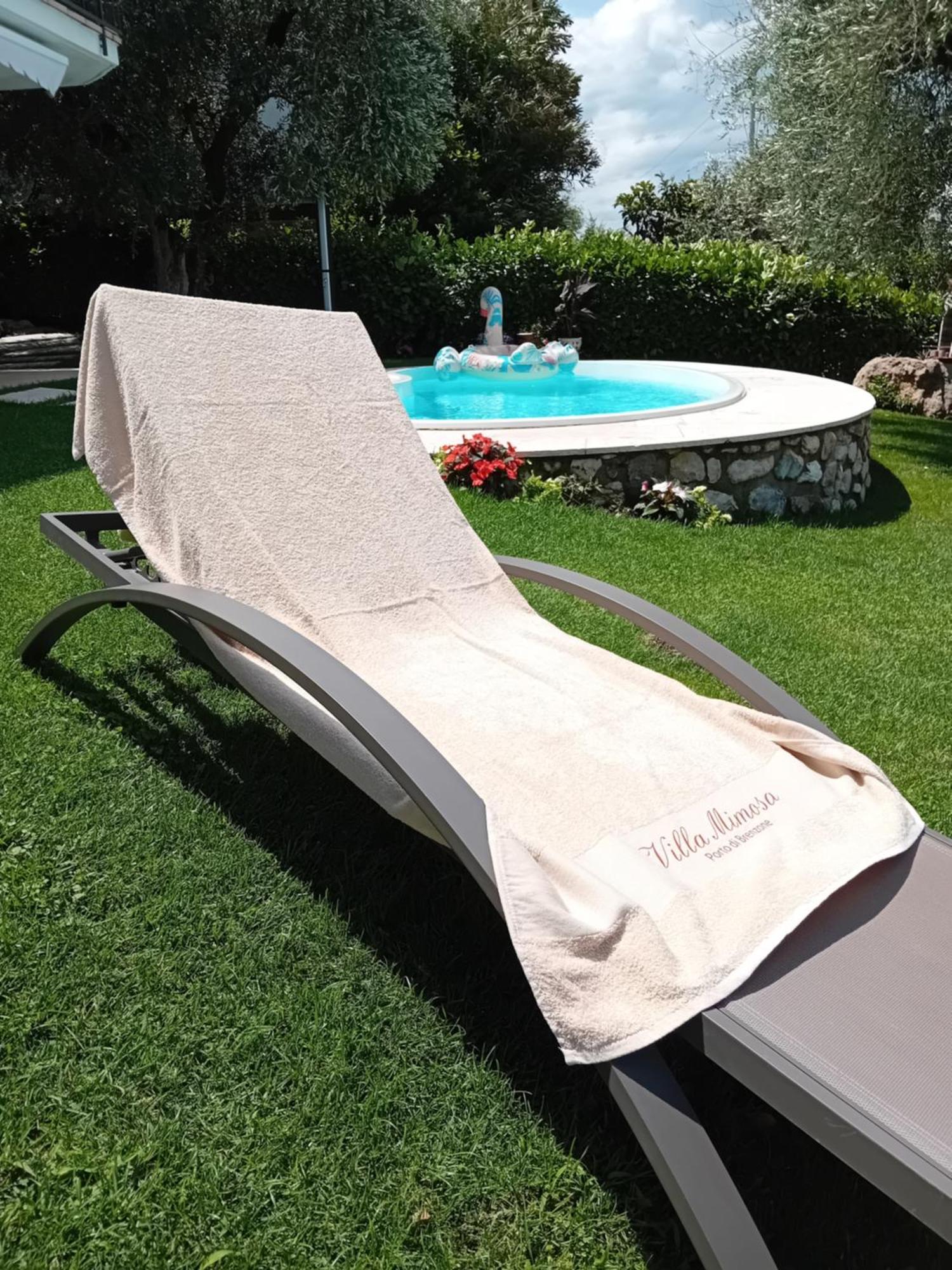 Villa Mimosa-Con Piscina E Vista Lago Brenzone sul Garda Kültér fotó